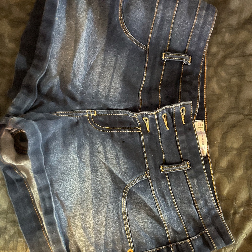 No Boundaries Jean Shorts with 3 Buttons